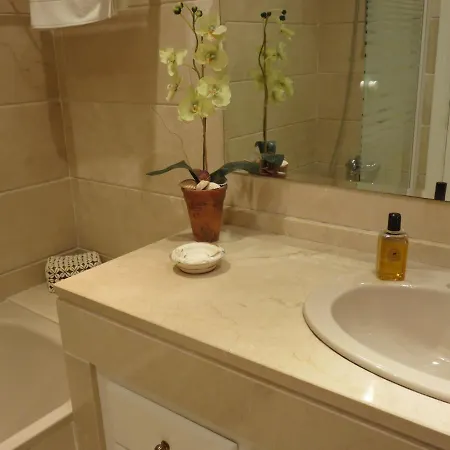 Beachside Appartement Estepona