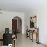 Beachside Апартаменты